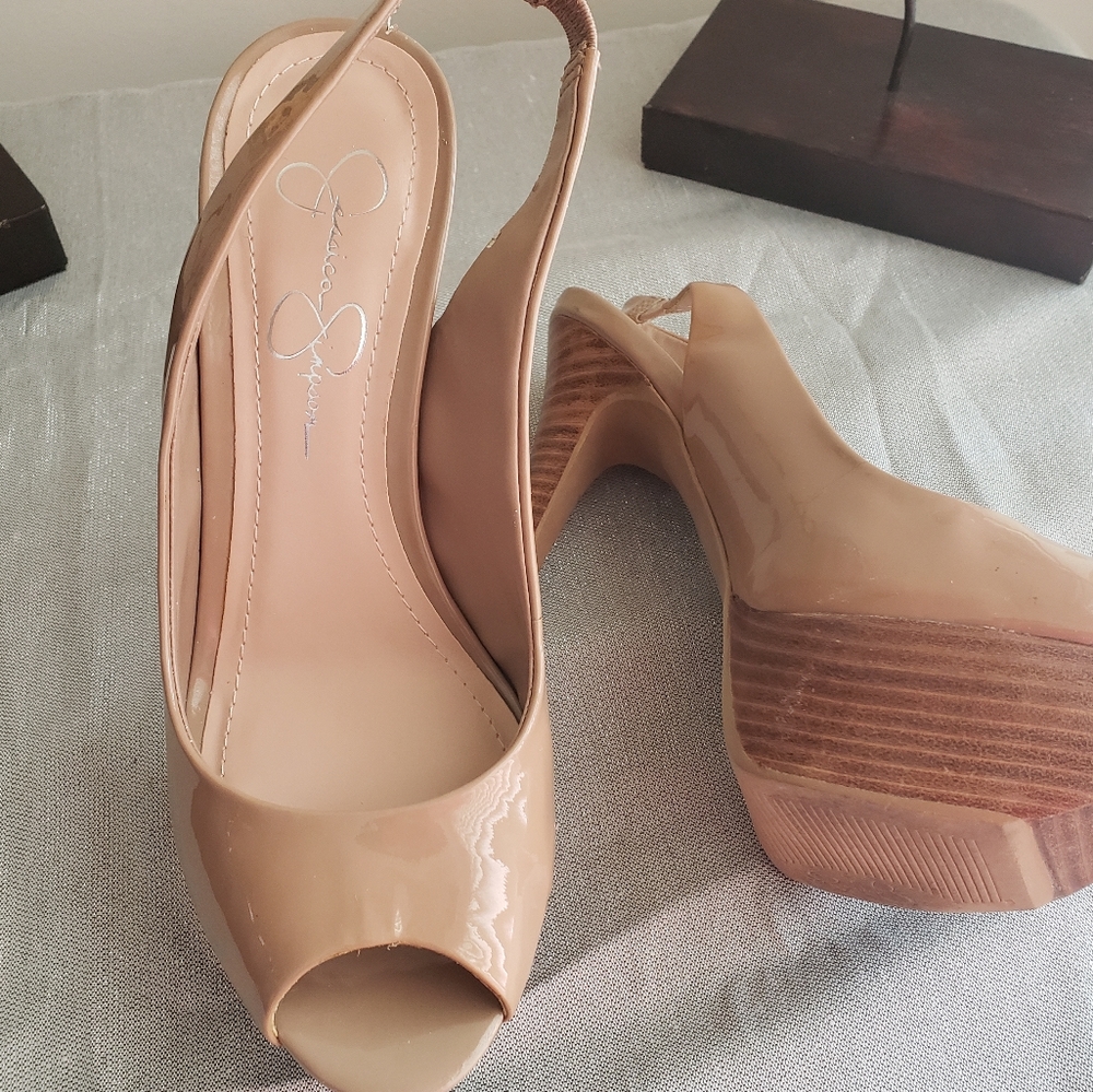 Peep toe heels